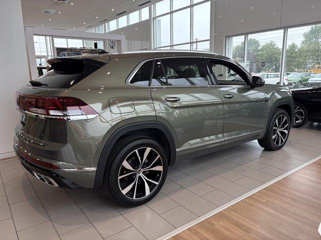 new 2025 Volkswagen Atlas Cross Sport car, priced at $51,108