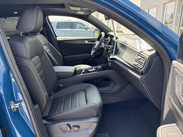 new 2025 Volkswagen Atlas Cross Sport car, priced at $48,959