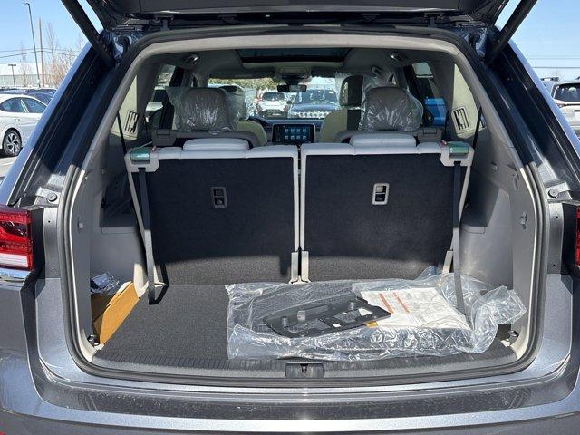 new 2025 Volkswagen Atlas car, priced at $44,425
