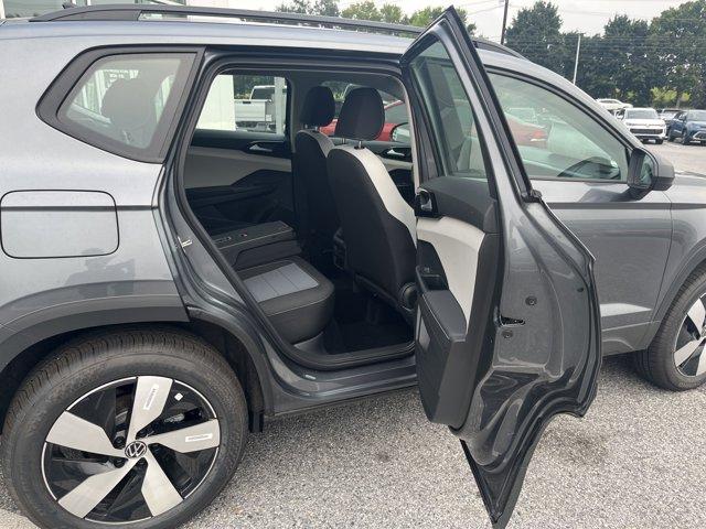 new 2025 Volkswagen Taos car