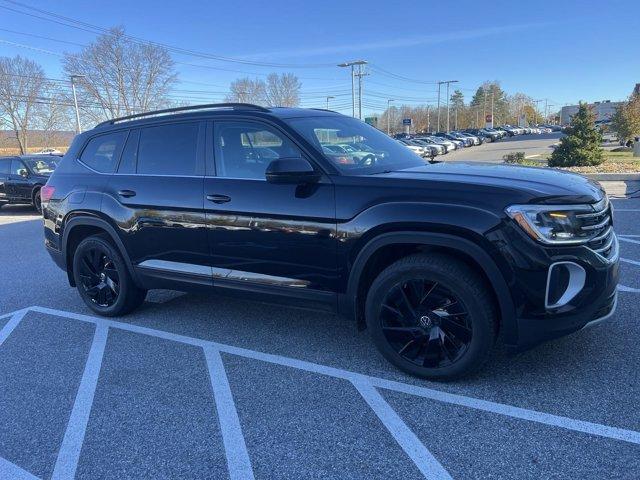 new 2024 Volkswagen Atlas car, priced at $41,899