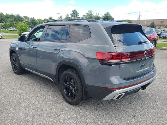 new 2024 Volkswagen Atlas car, priced at $49,089