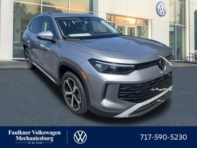 new 2025 Volkswagen Tiguan car, priced at $35,058