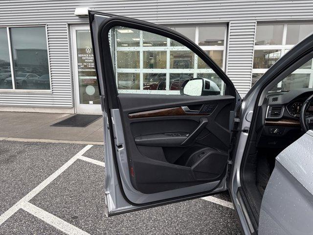 used 2018 Audi Q5 car