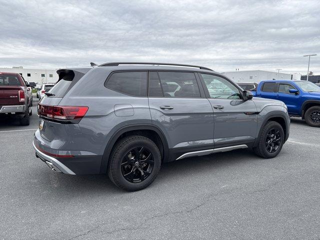 new 2025 Volkswagen Atlas car, priced at $46,343
