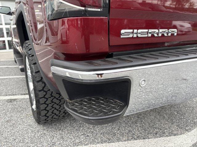 used 2017 GMC Sierra 1500 car, priced at $29,386