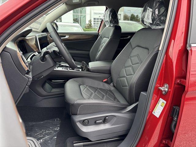 new 2025 Volkswagen Atlas car, priced at $43,318