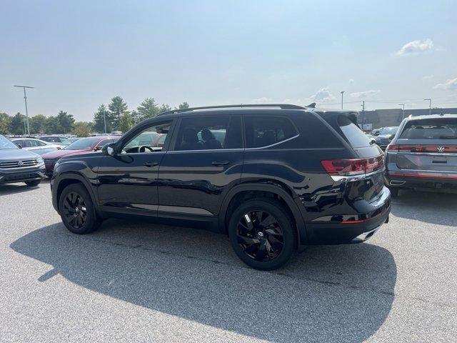 new 2024 Volkswagen Atlas car, priced at $42,563