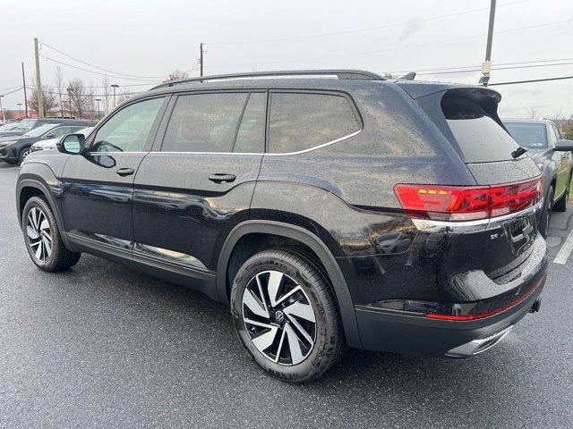 new 2024 Volkswagen Atlas car, priced at $42,043