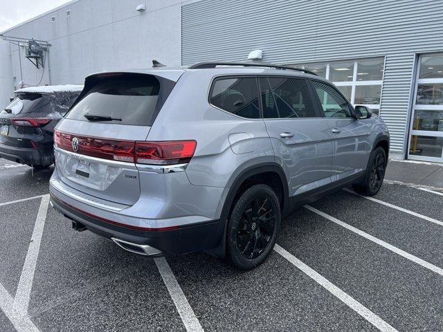 new 2024 Volkswagen Atlas car, priced at $40,499