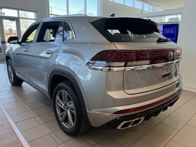 new 2024 Volkswagen Atlas Cross Sport car, priced at $44,999