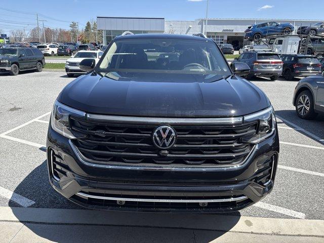 new 2025 Volkswagen Atlas car, priced at $52,476