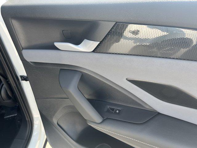 new 2025 Volkswagen Tiguan car, priced at $35,269