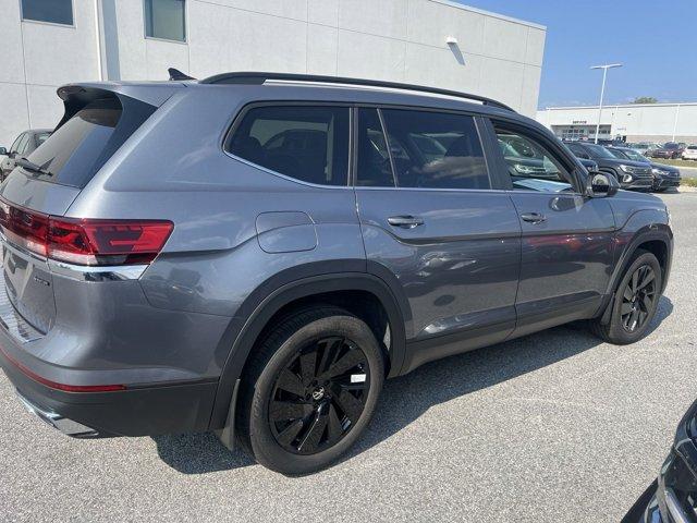 new 2024 Volkswagen Atlas car, priced at $42,563