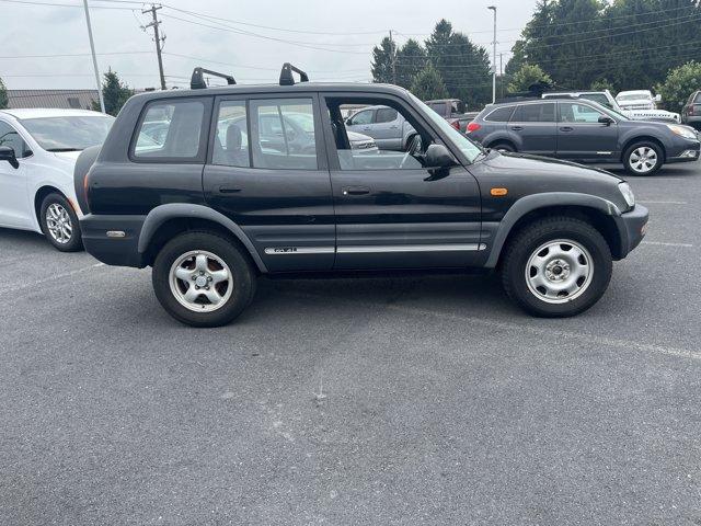 used 1997 Toyota RAV4 car