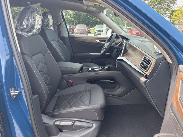 new 2025 Volkswagen Atlas car, priced at $43,327