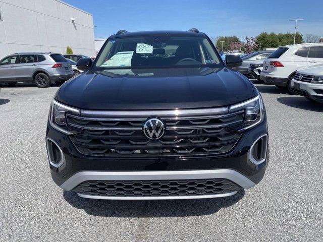 new 2024 Volkswagen Atlas car, priced at $48,127