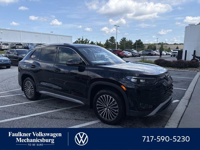 new 2025 Volkswagen Tiguan car, priced at $31,694