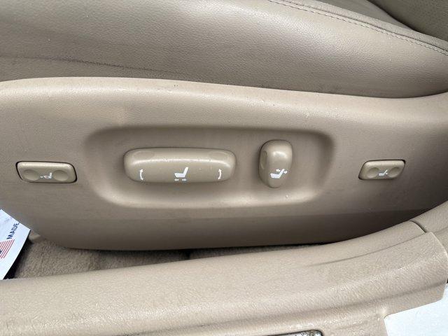 used 2005 Toyota Avalon car, priced at $7,049
