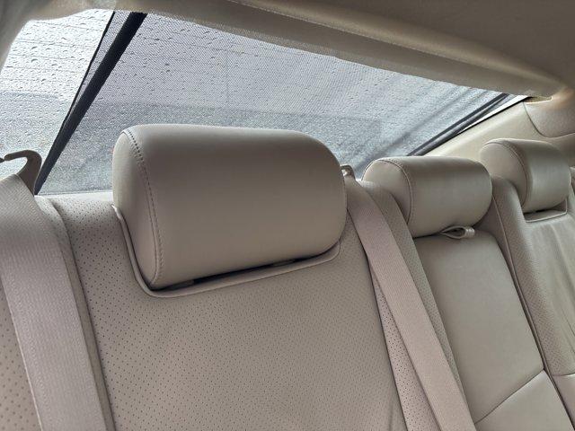 used 2005 Toyota Avalon car, priced at $7,049