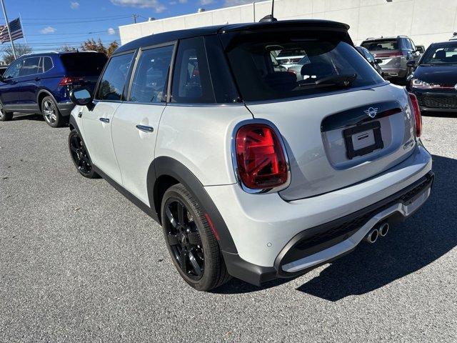 used 2023 MINI Hardtop car, priced at $26,506