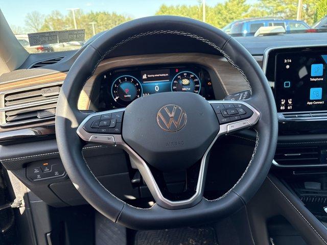 new 2025 Volkswagen Atlas car, priced at $42,795