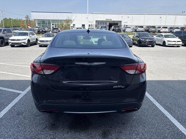 used 2015 Chrysler 200 car