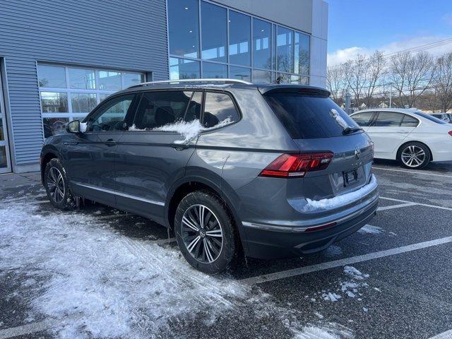 new 2024 Volkswagen Tiguan car, priced at $30,847