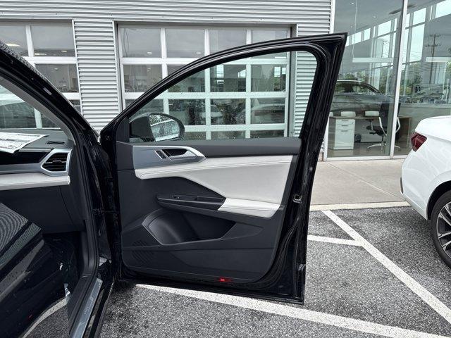 new 2025 Volkswagen Taos car, priced at $30,690
