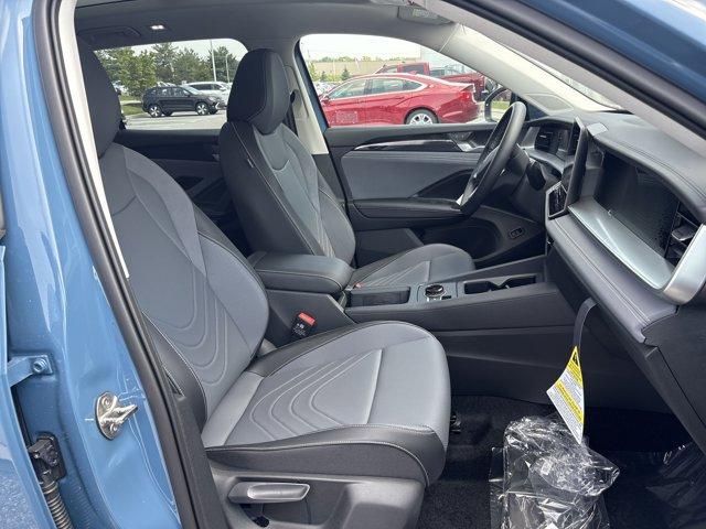 used 2025 Volkswagen Tiguan car, priced at $37,576