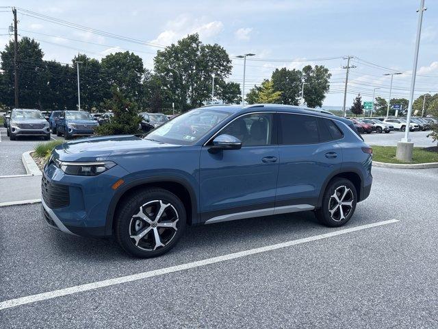 used 2025 Volkswagen Tiguan car, priced at $37,576