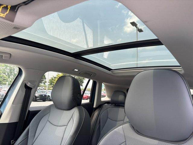 used 2025 Volkswagen Tiguan car, priced at $37,576