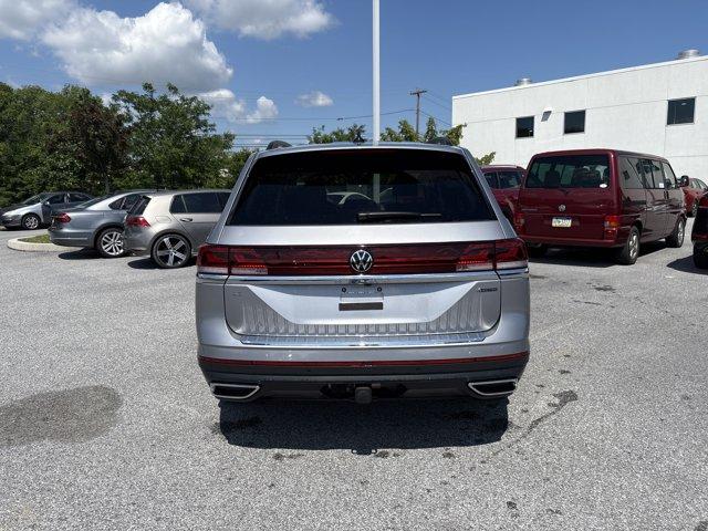 used 2024 Volkswagen Atlas car, priced at $37,318