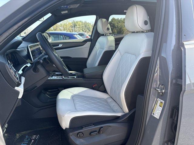 new 2025 Volkswagen Atlas Cross Sport car, priced at $51,601