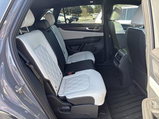 new 2025 Volkswagen Atlas Cross Sport car, priced at $51,601