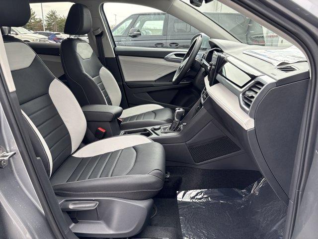 new 2025 Volkswagen Taos car, priced at $35,547
