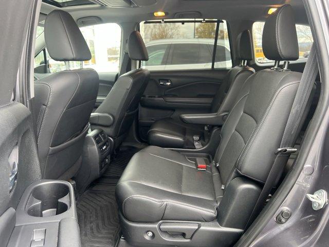 used 2021 Honda Pilot car, priced at $34,069