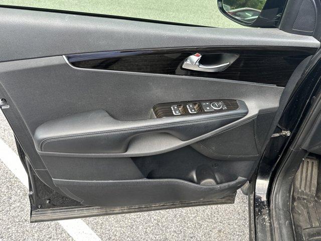used 2019 Kia Sorento car
