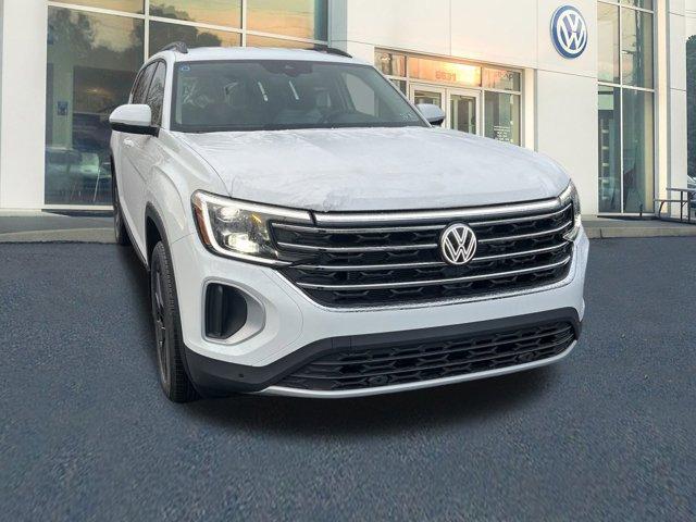 new 2024 Volkswagen Atlas car, priced at $42,690