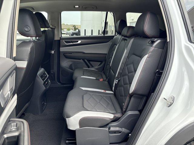 new 2025 Volkswagen Atlas car, priced at $44,308