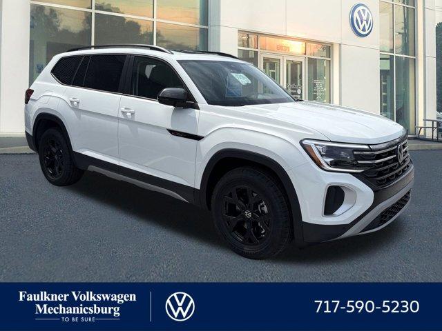 new 2025 Volkswagen Atlas car, priced at $44,308