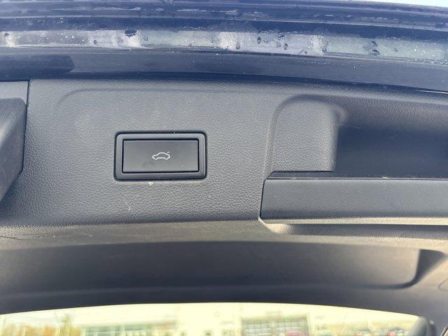 used 2018 Volkswagen Atlas car