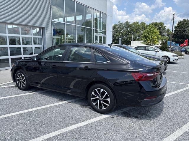 used 2022 Volkswagen Jetta car, priced at $17,577