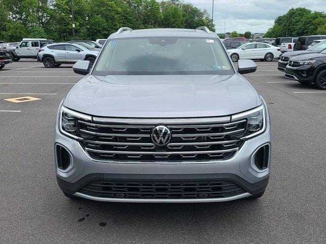 new 2024 Volkswagen Atlas car, priced at $46,922