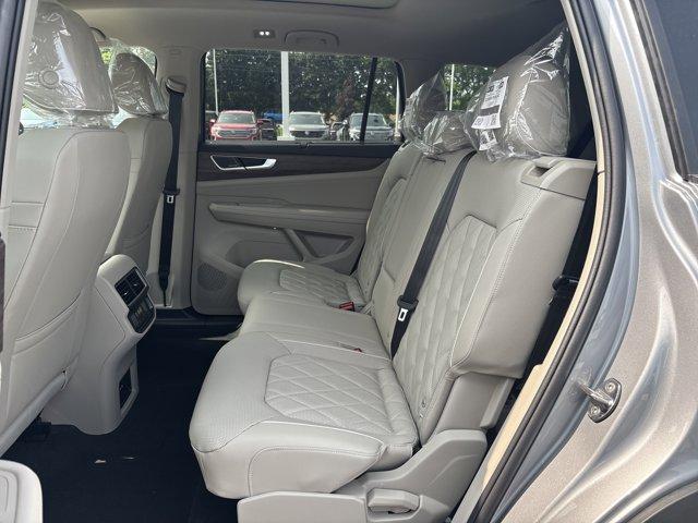 new 2025 Volkswagen Atlas car, priced at $52,640