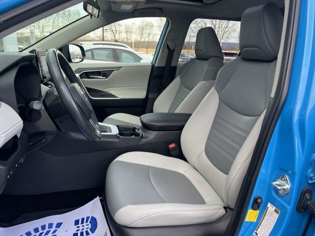 used 2019 Toyota RAV4 car, priced at $26,508