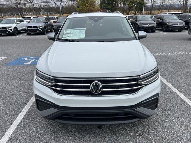 new 2024 Volkswagen Tiguan car, priced at $30,847