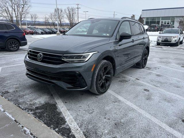 new 2024 Volkswagen Tiguan car, priced at $33,112