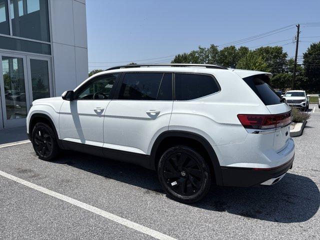 new 2025 Volkswagen Atlas car, priced at $43,925