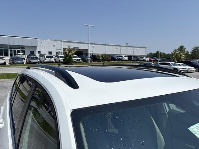 new 2025 Volkswagen Atlas car, priced at $43,925